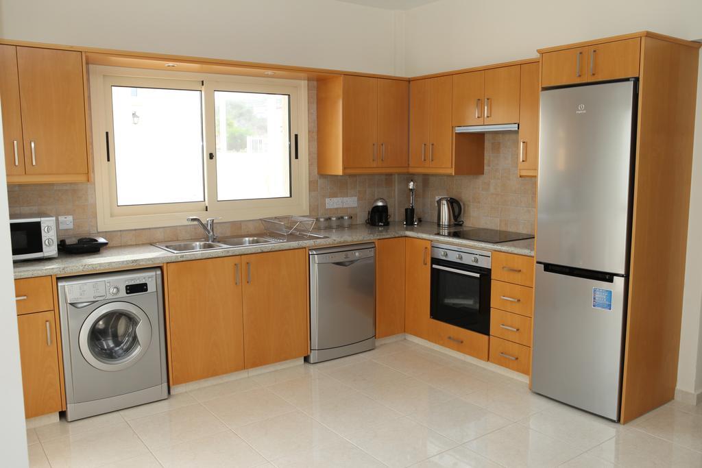 Anthorina Villa 10 Протарас Екстериор снимка